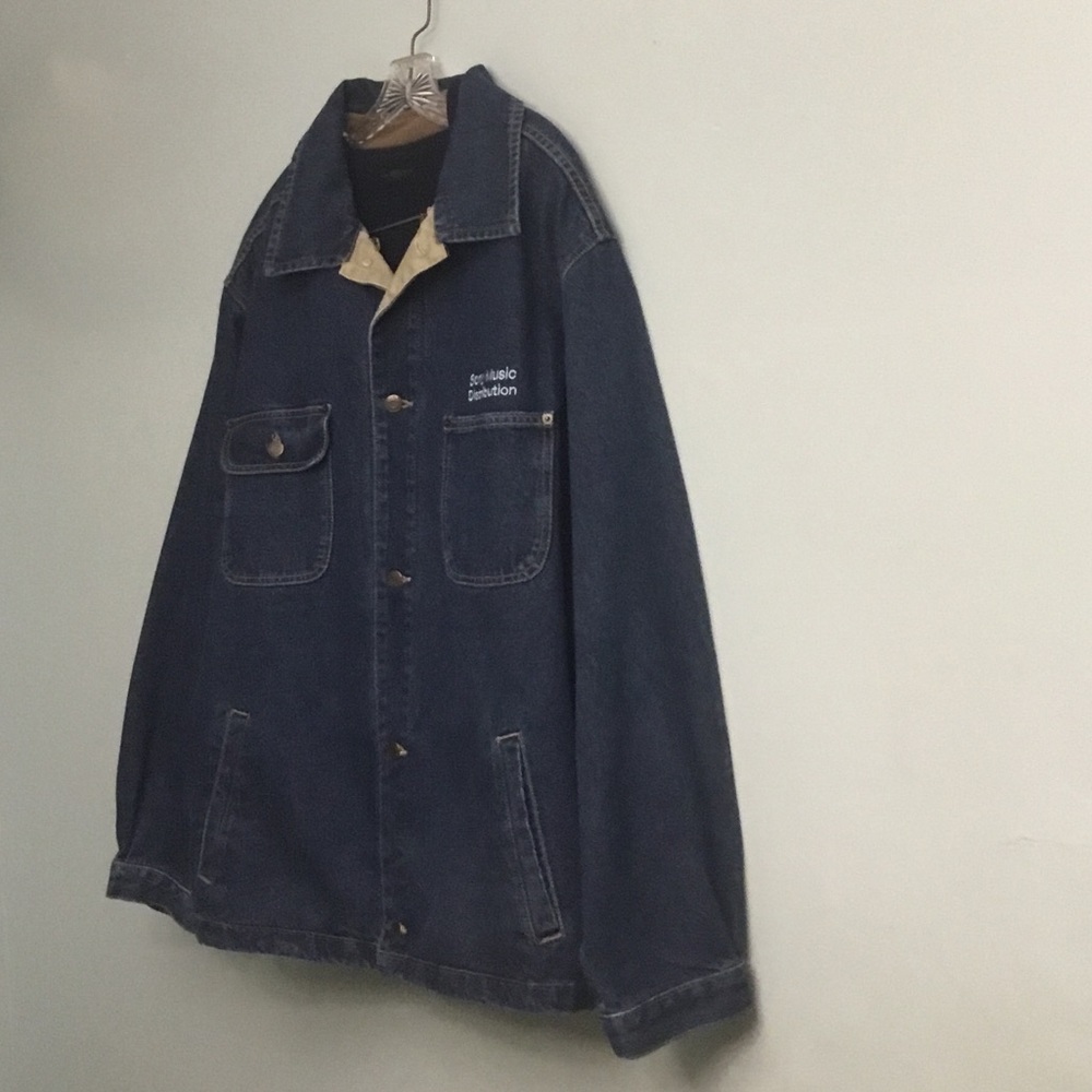 ID men’s brand new denim jacket with vest attached